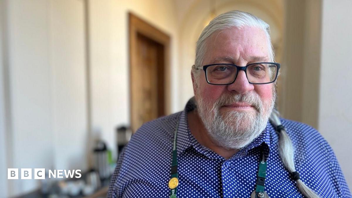 Councillor sanctioned in row over ‘sexualisation’