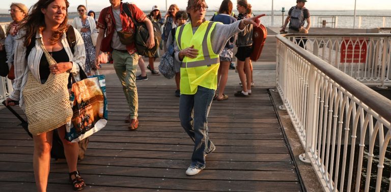 Gironde wildfires: what the logistical challenges behind the mass evacuations tell us
