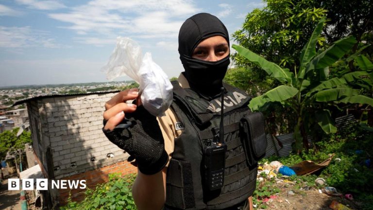 On the front line of Ecuador’s drugs war, police fight gangs, guns and corruption