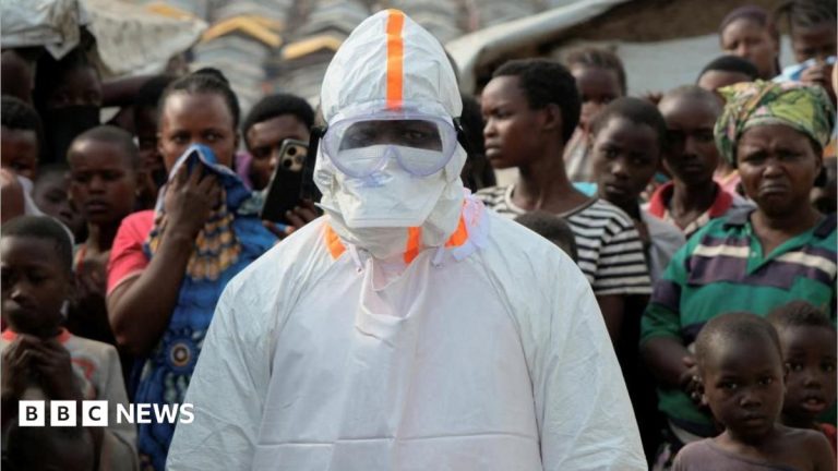 UK humanitarian worker monitored for Ebola in London hospital
