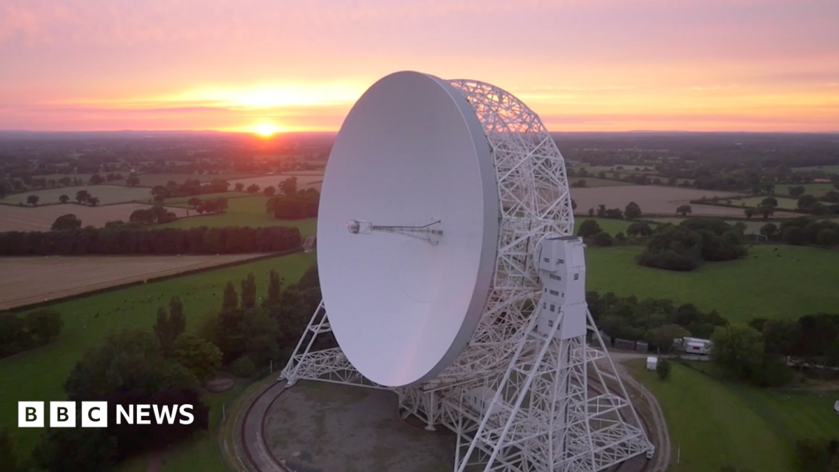 UK’s iconic Jodrell Bank telescope faces axe in science cuts