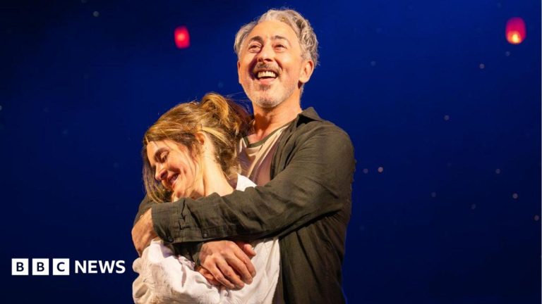 Acting pals Cumming and Henderson put 40-year friendship onto paper