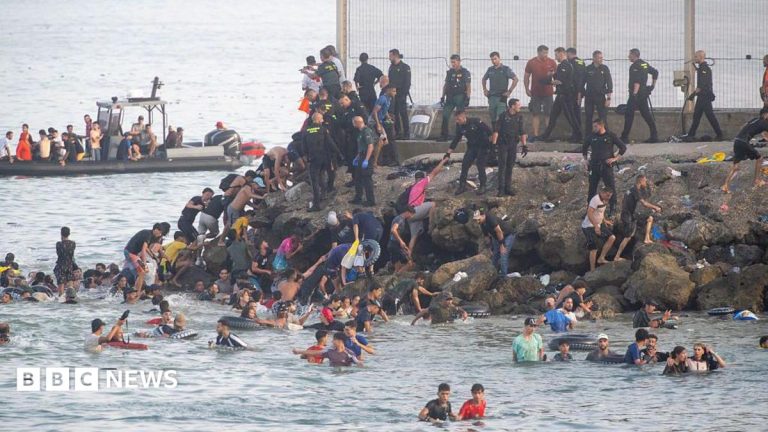 EU calls for stronger borders after Ceuta migrant crossings