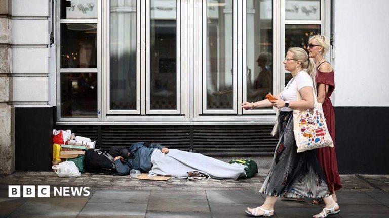 ‘Everyone in for Christmas’ – Burnham unveils rough sleeping plan