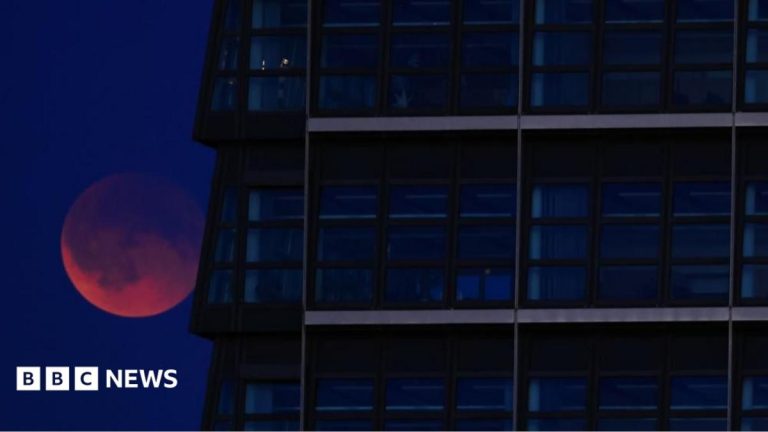 How to watch the partial lunar eclipse from Northern Ireland