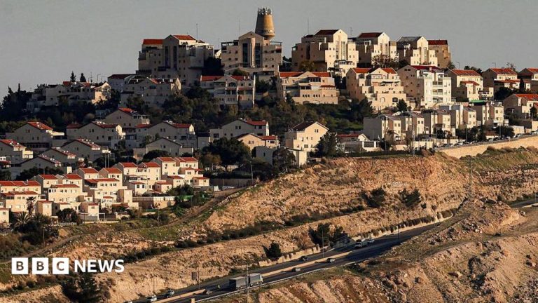 Israel opens up bids for highly-sensitive West Bank settlement project