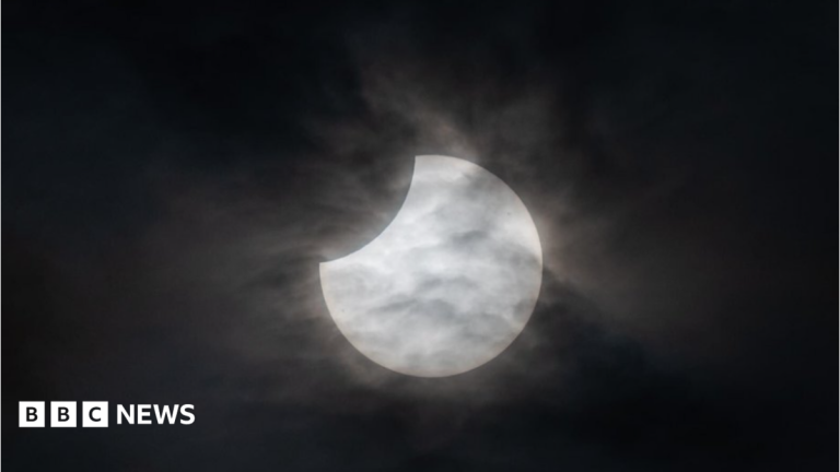 Most of sun to be eclipsed across island of Ireland