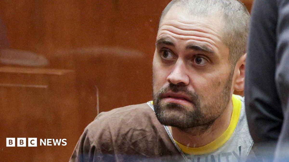New indictment alleges Nick Reiner was lying in wait before killing parents Rob and Michele Reiner