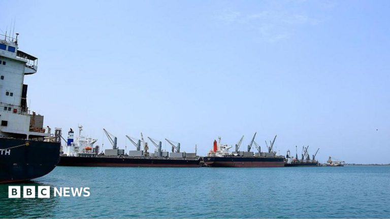 Projectile sinks Indian-flagged ship off Yemen coast