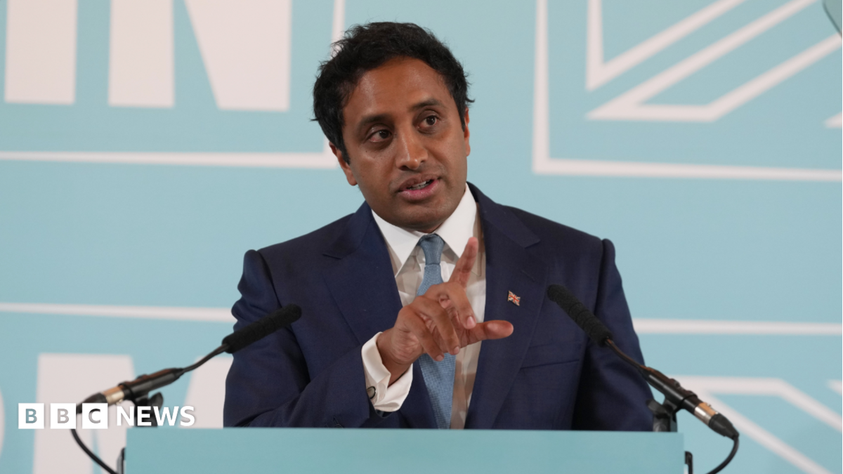 Reform pledges to reward public for illegal working tip-offs