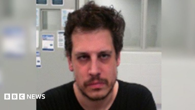 Right-wing commentator Milo Yiannopoulos deported from US to UK