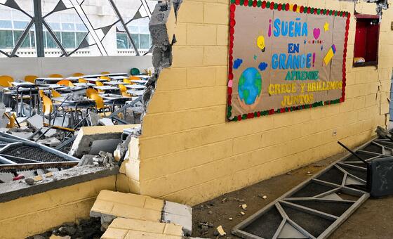 Risks of child recruitment by armed groups rise in post-quake Colombia