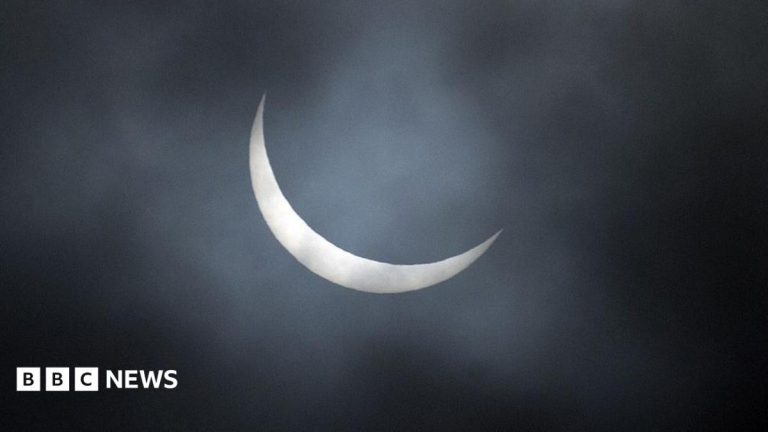 Solar eclipse in Lincolnshire: When and where to see it