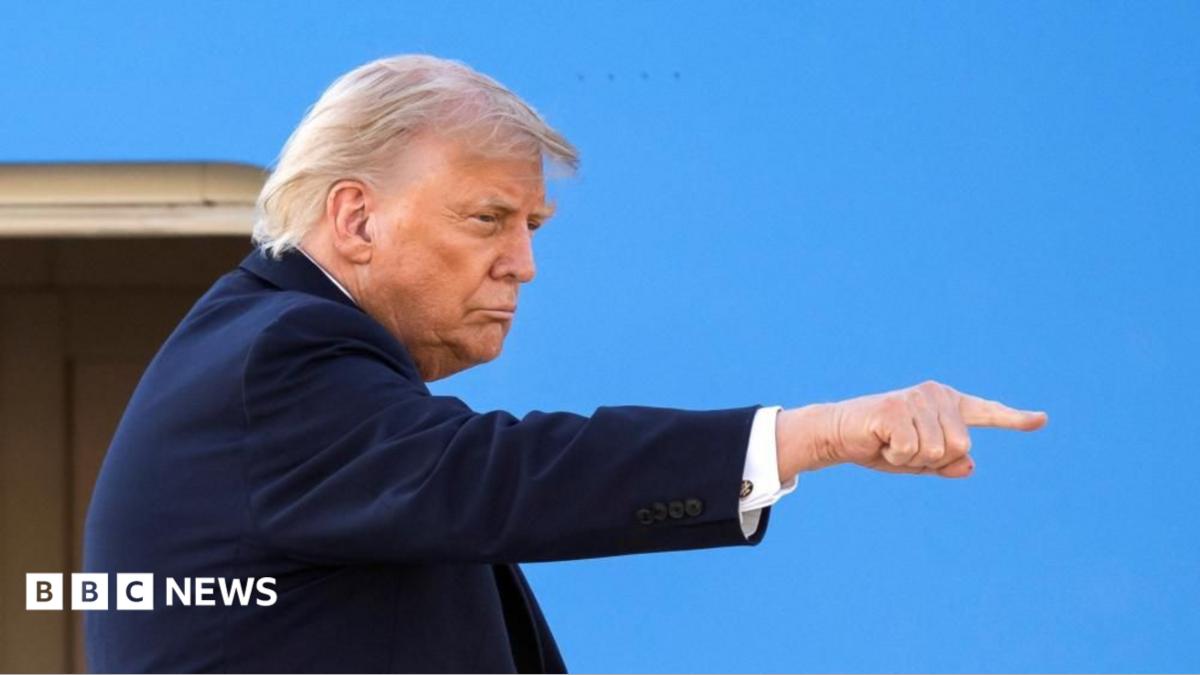 Trump’s dramatic plane swap hints at personal stakes of Iran war