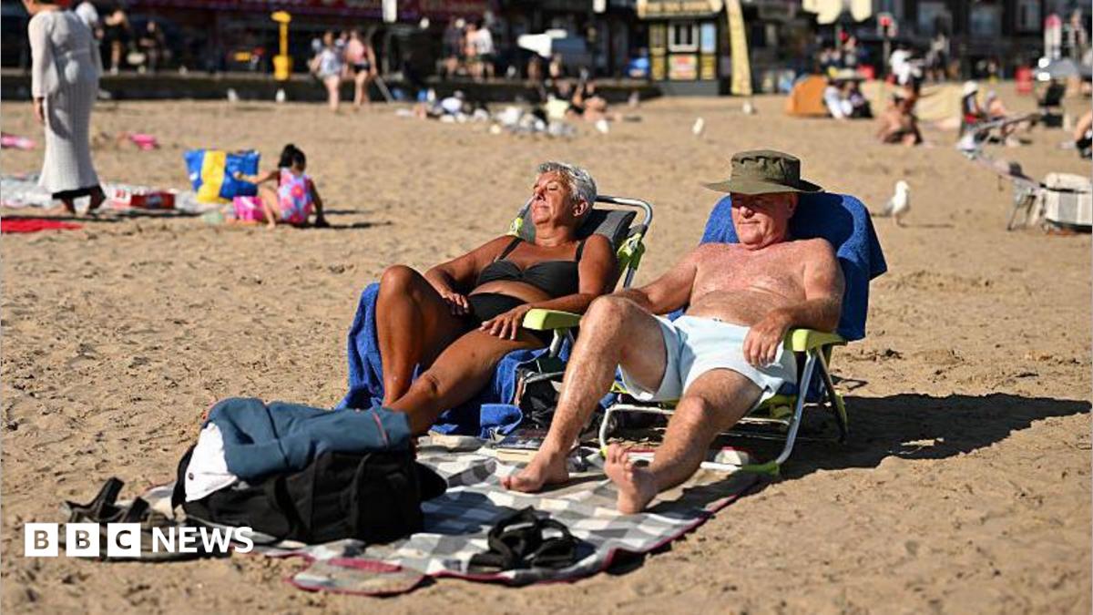 UK economic growth slows between April and June
