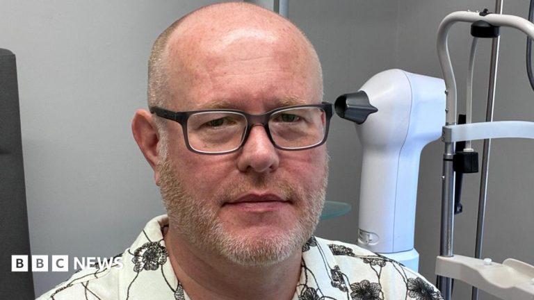 Watch safely says man with eye damage from eclipse