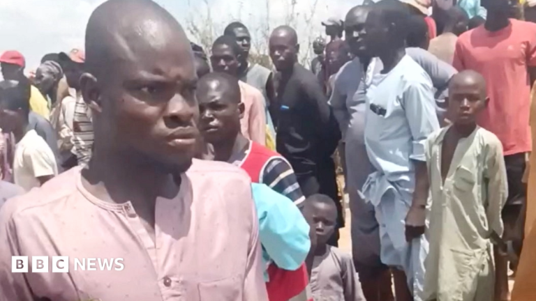 ‘We are devastated’ – Nigerian villagers bury bodies after overloaded boat capsizes