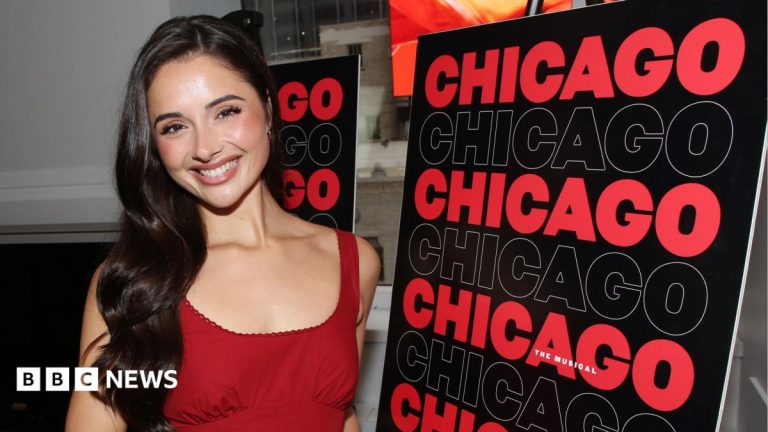 Dallas Cowboys Cheerleader Reece Weaver swaps boots for Broadway