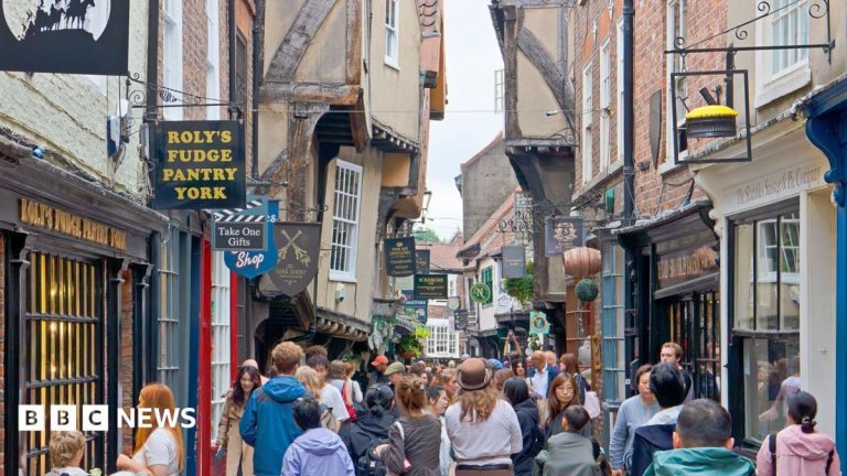 England’s mayors to get power to impose tourist tax