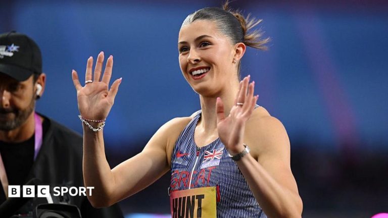 This is what women in sport look like – Hunt