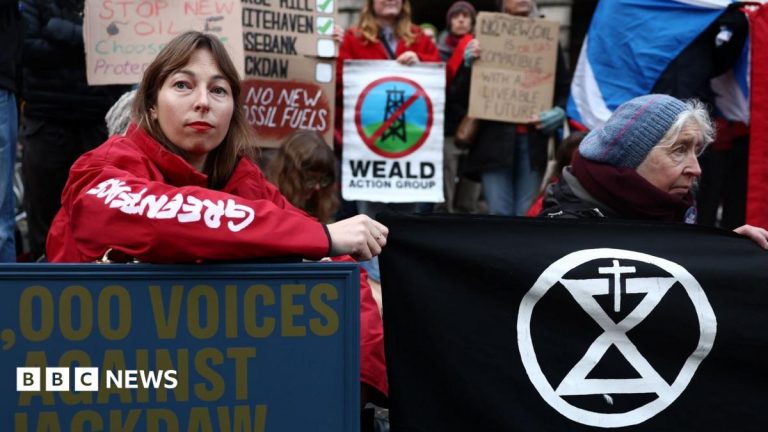 UK could ‘unlock’ 100 more oil and gas projects, say North Sea bosses