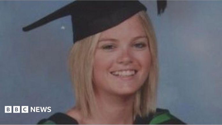Family of woman who died after ‘misread’ smear test join calls for inquiry