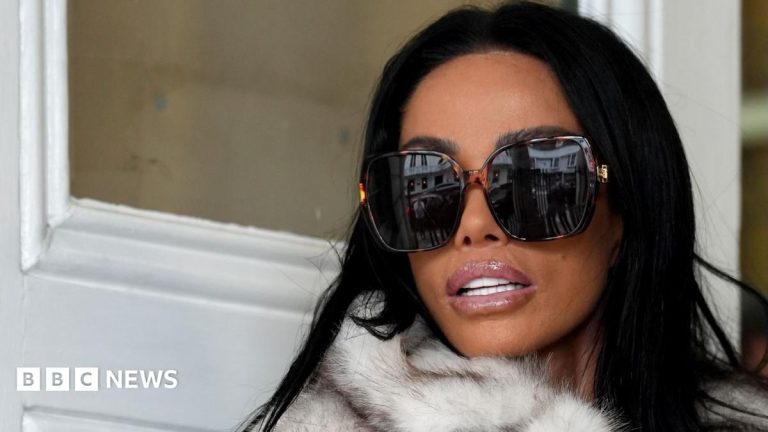 Katie Price denies ‘any venom’ against ex at his rape trial