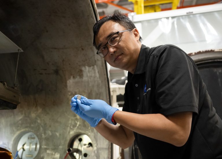 NASA Develops Batteries to Power Humanity’s Return to Moon